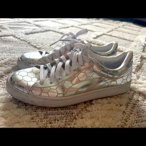 Puma super rare metallic sneakers